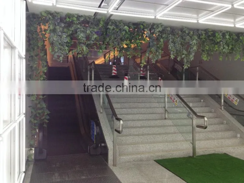 Manmade fake grass carpets