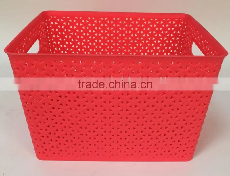 medium size plastic laundry basket storage basket clothing bastet with lid