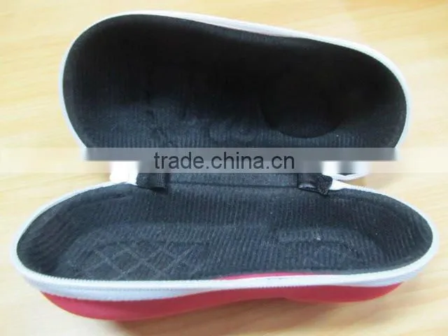 Novelty Shoe-shaped Glasses Case