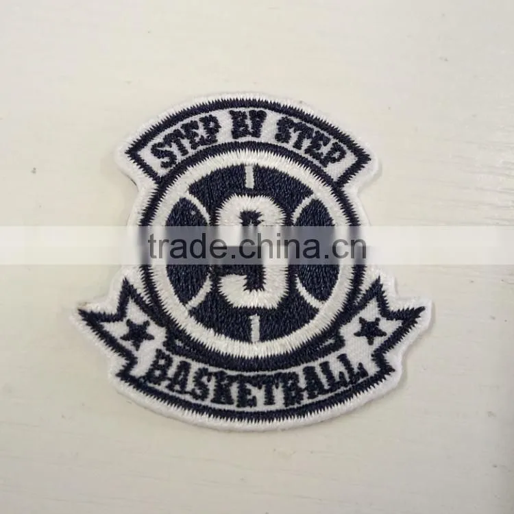 China custom high quality embroidery patches