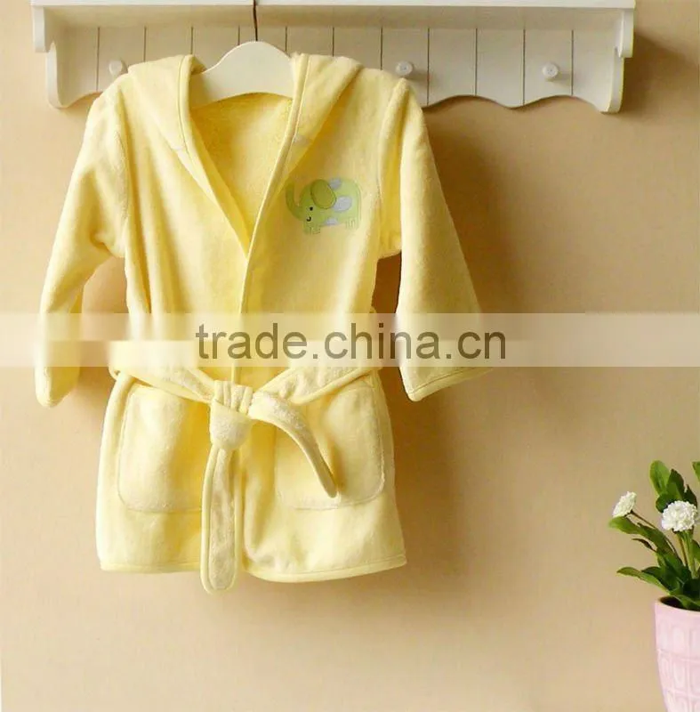 2012 baby clothes 100% cotton embroider bathrobe