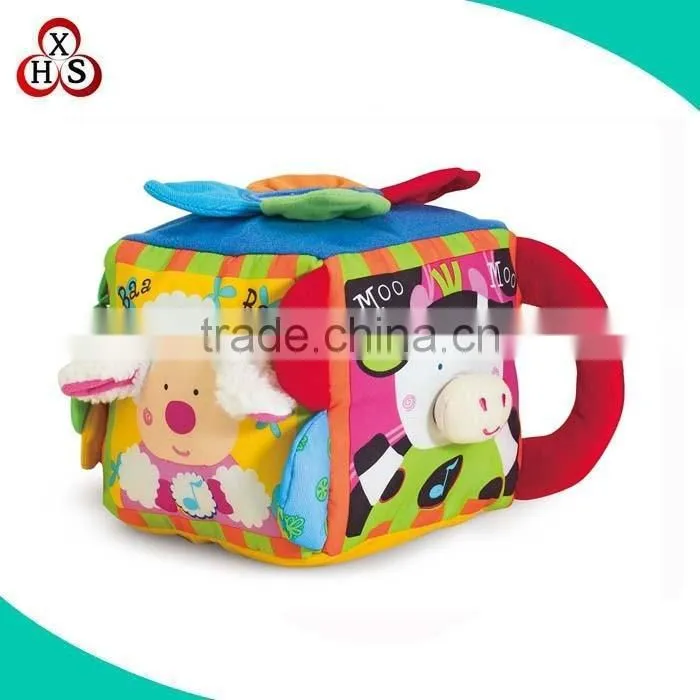 Kids funny fabric Musical Farmyard Cube toy with squeak inside