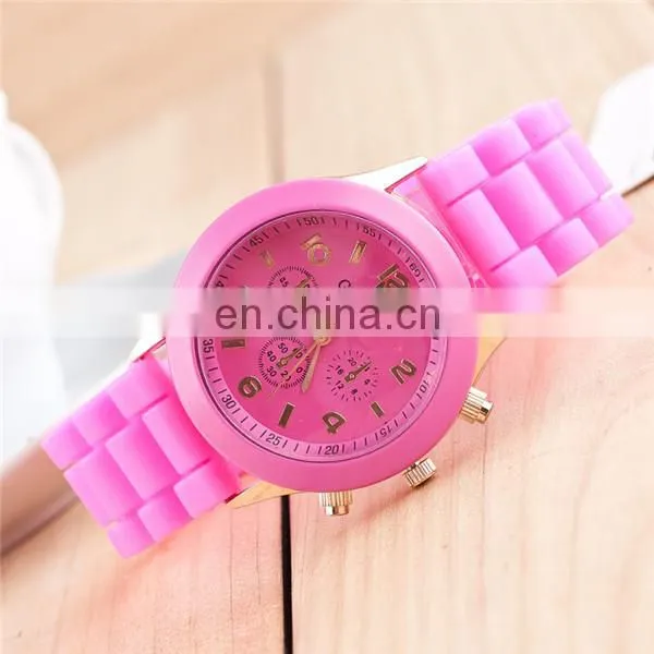 2014 Alibaba China Supplier Big Dial Custom Digital Silicone Watch