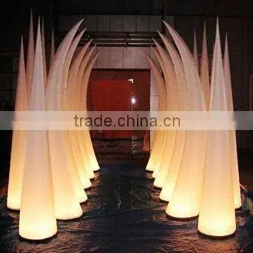 Custom high quality colorful oxford cloth inflatable lighting pillars suitable for party decoration