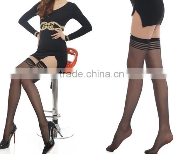 Lady Sexy Knee-high Black silk Socks with lace