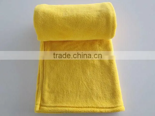 Promotional/Cheap Coral Fleece Travel Blanket with Carry Strap