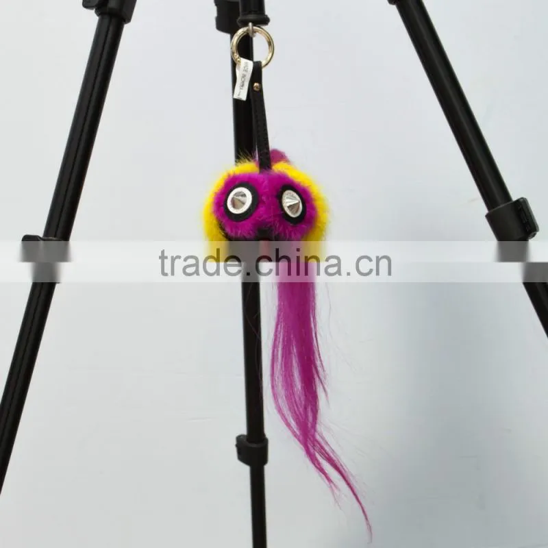 Hot selling owl leather keychain fur pompoms keychain