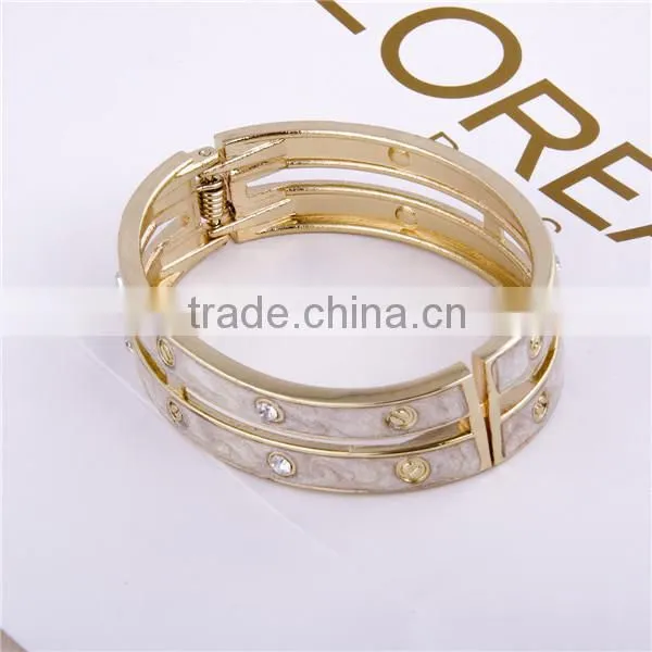 Newly Gold Plated Imitation Indian Bangles