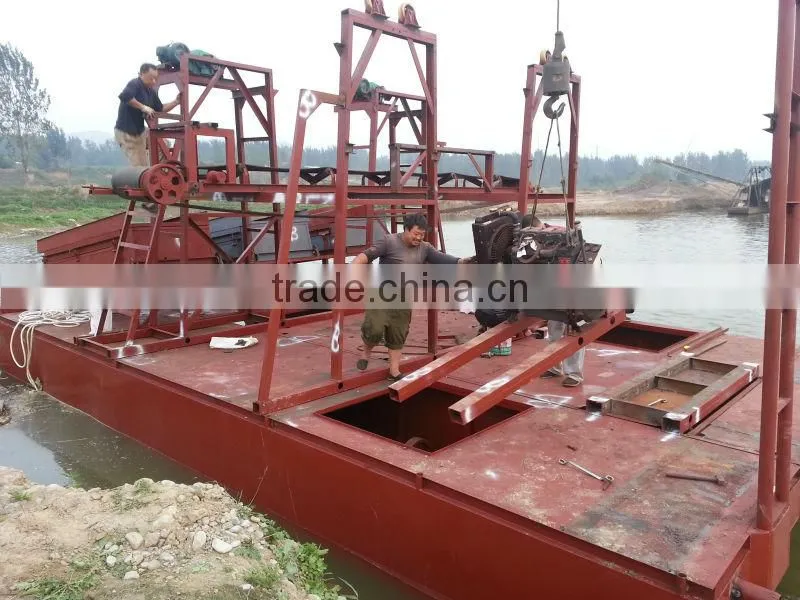 Gold suction dredger