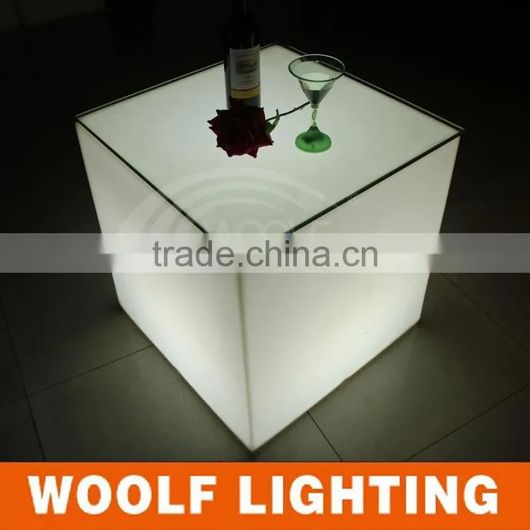 Commercial Used Entertainment Light Up LED Nightclub Furniture