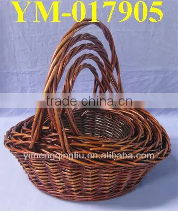 S/3 mountain shaped willow gift baskets with handle