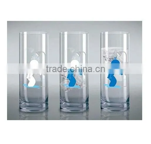 Color-changing shot glass