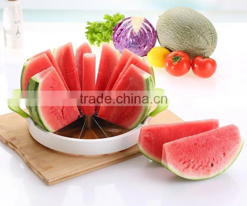 WMC-05 watermelon cutter or divider with rubber handle