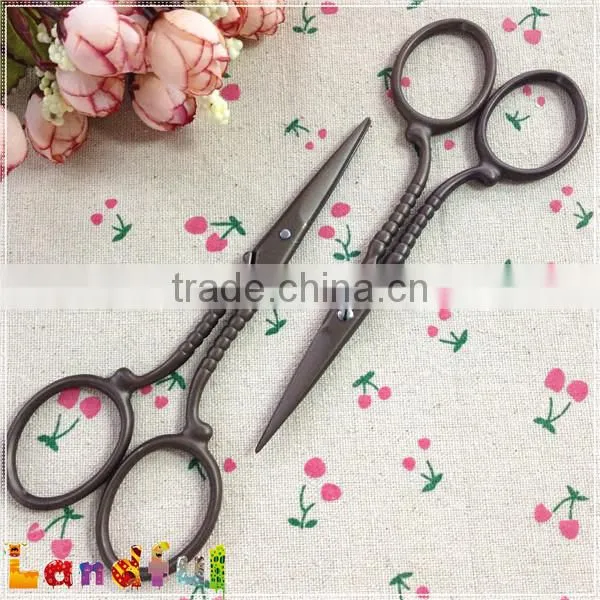 Zakka Bronze Sewing Crochet Project Craft Vintage Scissors