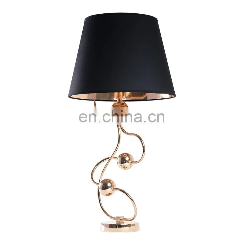 New decoration desk lamp and modern metal table lamp for indoor room