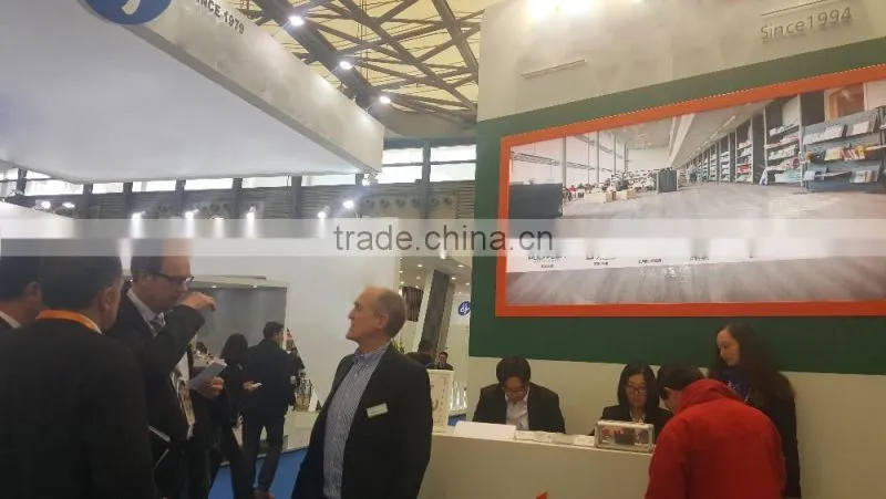 Plastic Type and Simple Color Surface Treatment Sport Flooring for Basketball Court