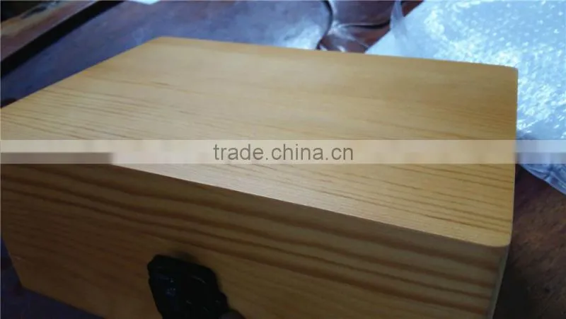 Hot sale luxury lacquer wooden essential oil case box