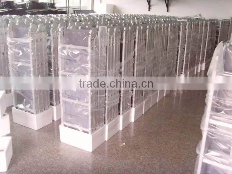 ALL Aluminium 3.8m telescopic ladder