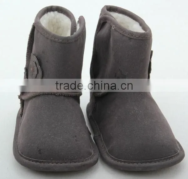 hand knit baby shoe high quality in bulk