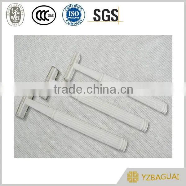 fashionable cheap disposable shaving kits