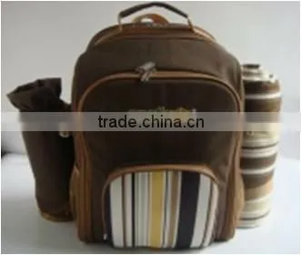 4 Person Picnic Backpack with cooler compartment/padded straps/wine holder/front pocket/fleece blanket with waterproof backing
