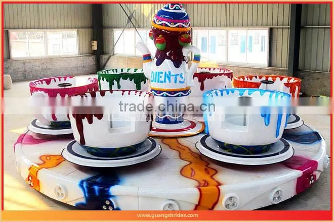 Shopping mall family pleasure rides 24 seats coffee cup rides with trailer