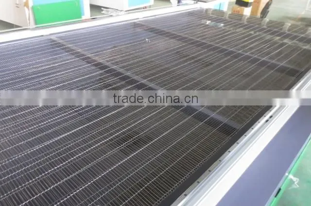 low cost price Water Cooling Cooling Mode and CO2 Laser Type cnc laser cutting machine for diesel jeans/acrylic