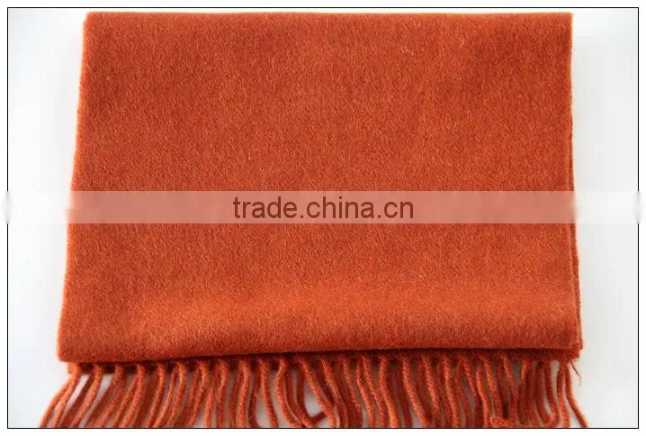 100% cashmere scarf with jellewery