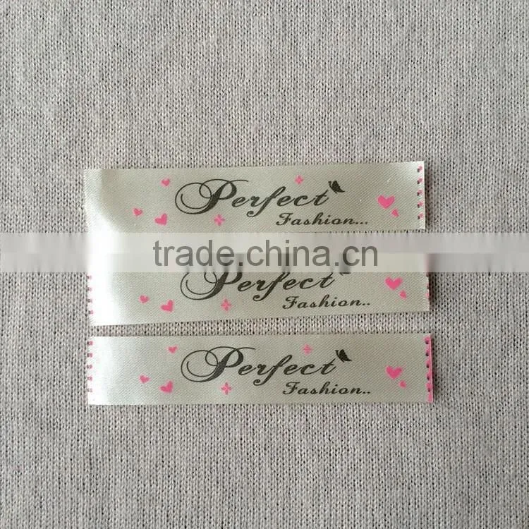 Baby suits printed clothing label