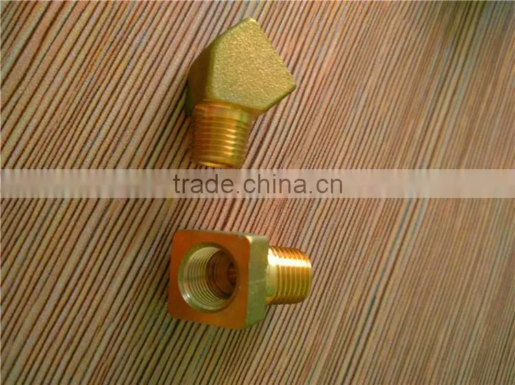 L-type male 1/2" threaded connection with sleeve rubber hose