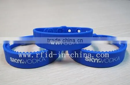 Silicone Packaging Adjustable Long Range RFID Wristband