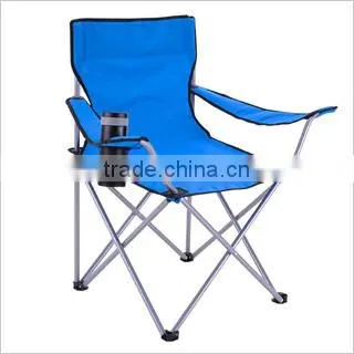 Folding camping table