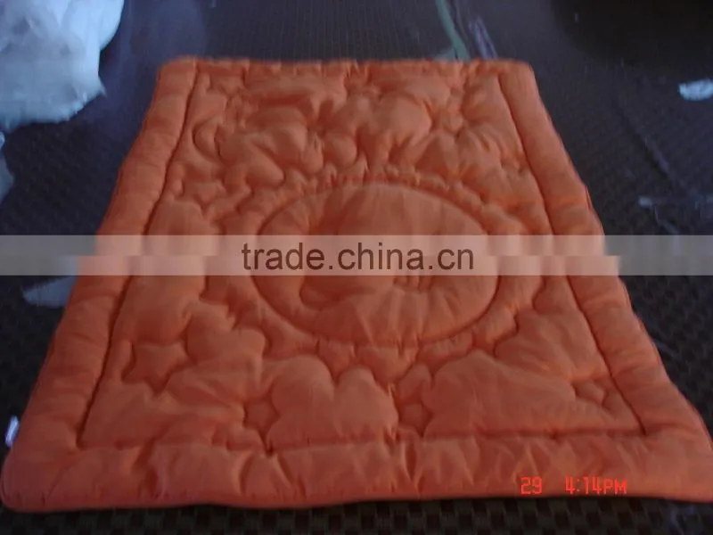lovely designs and high quality bamboo quilt