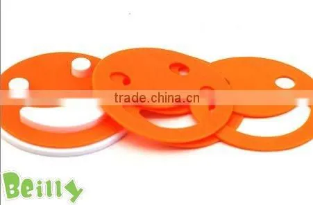 2013 the newest design smiling face multicolour silicon cup mat