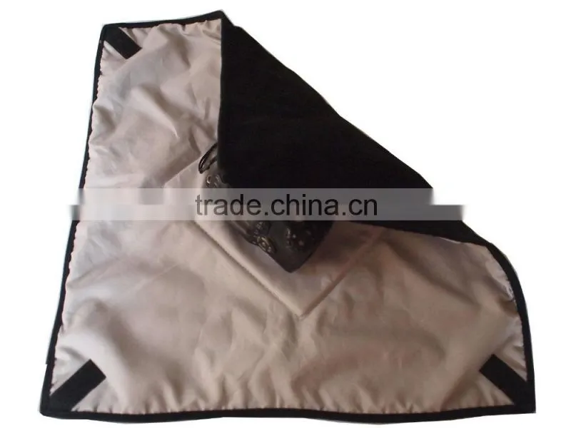 19 Inch Protective Camera Cover to Wrap Your DLSR