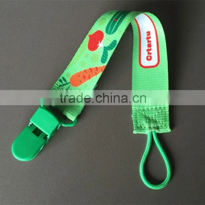 Cute baby pacifier clip plastic pacifier clip baby games baby food pictures pacifier clip