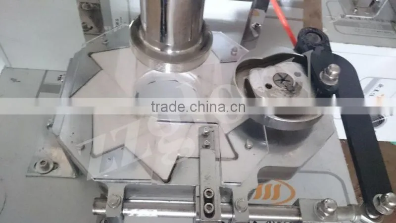 2016 Top Selling JGB-80 Competitive Small Samosa Dumpling Making Machine