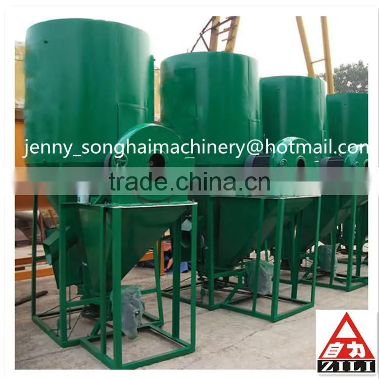 Feed grinder machine TMR for cow
