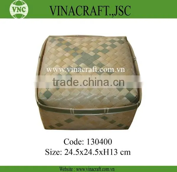 Small bamboo box for gift packing