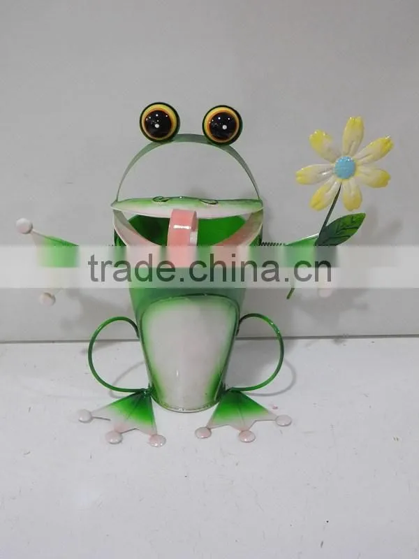 Good selling iron frog with pot for stores