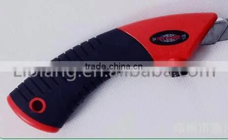 Long wooden handle garden saw