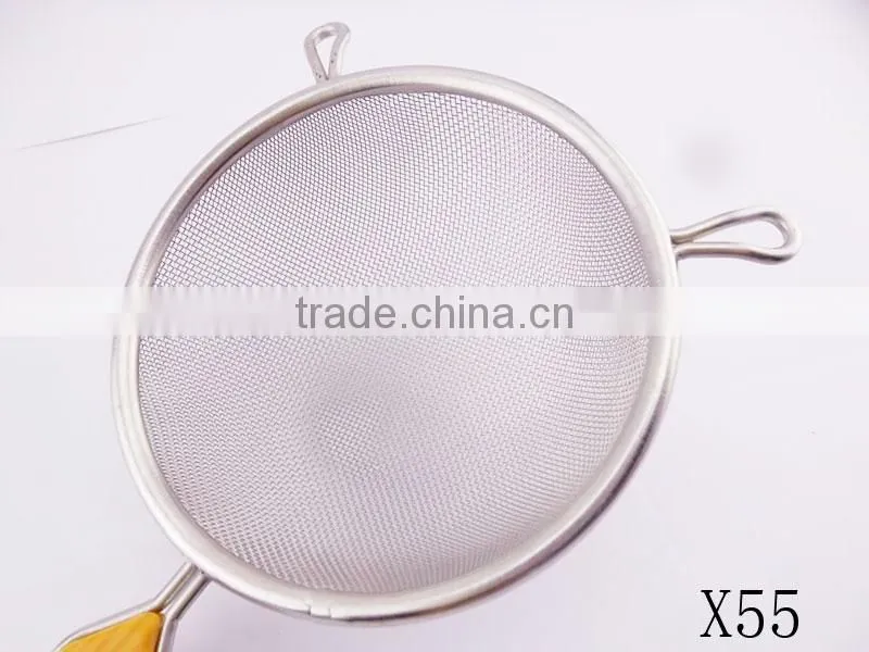 high quality kitchen tools stainless steel stainer for oil filter with plastic handle