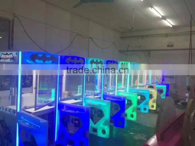 2017 batman Claw Crane machine Prize Machine For Shopping Mall