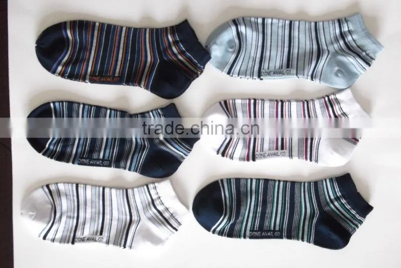 Latest women colorful socks with custom logo stocks