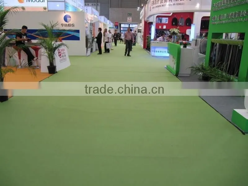 red exhibition carpet
