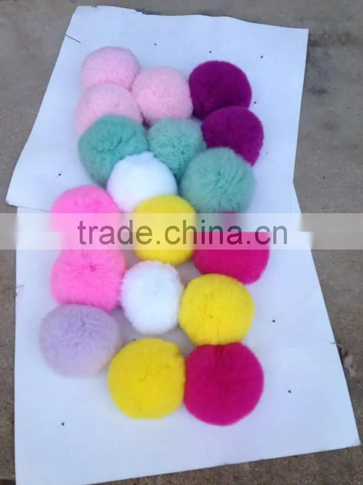 Natural Rex Rabit Fur Pompoms Wholesale Fur Pom Poms / 8cm Fur Ball Keychain