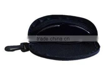 Famous Custom Brand Soft Sunglasses Case