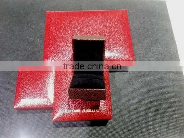 High quality Brand Jewelry boxes/cases leatherette paper Gifts Jewelry box