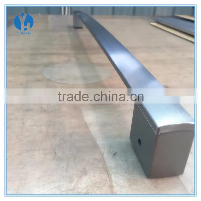 Refrigerator aluminum pull handles