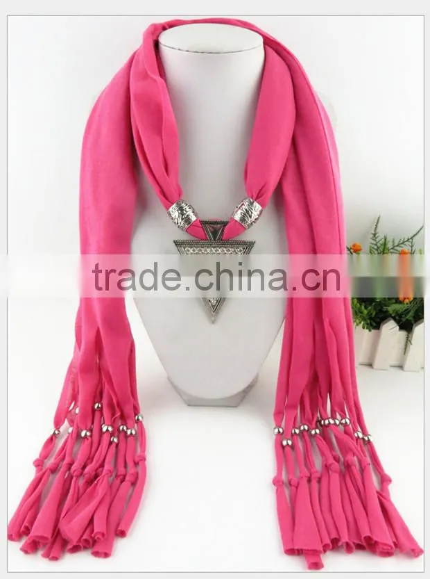 2015 Lovely new arrival hot selling ladies' scarf brand big cotton lady scarf Full diamond triangle alloy pendant jewelry scarf